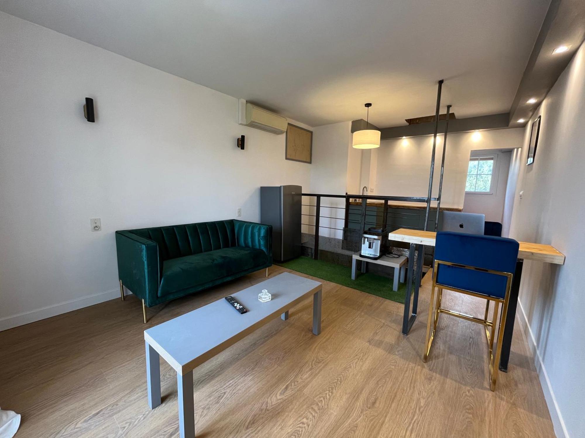 Pierrange Apartment Grillon Exterior photo